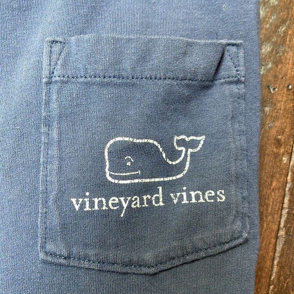 Vineyard Vines Vintage Whale Long Sleeve T-Shirt - Picture 2 of 6